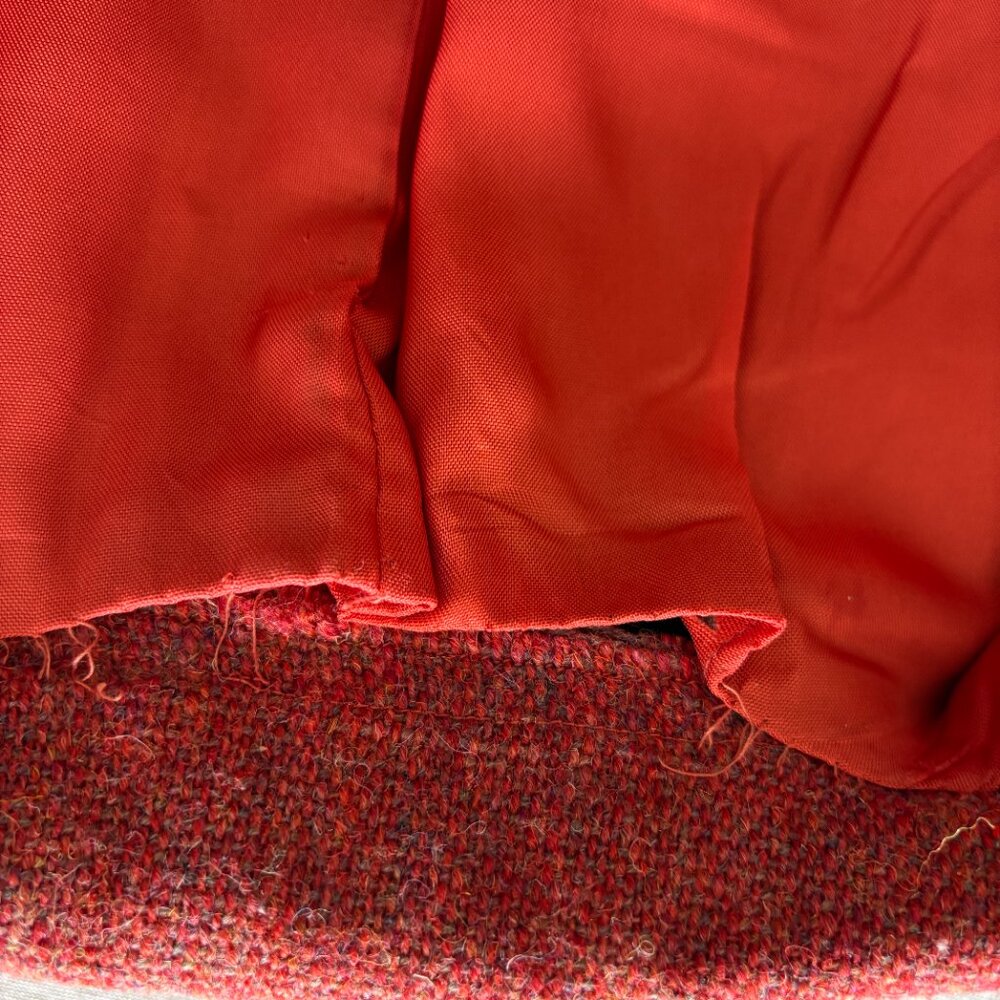 Vintage Cranberry Wool Tweed Weave Coat with Bakelite-Look Buttons Medium - Picture 9 of 16